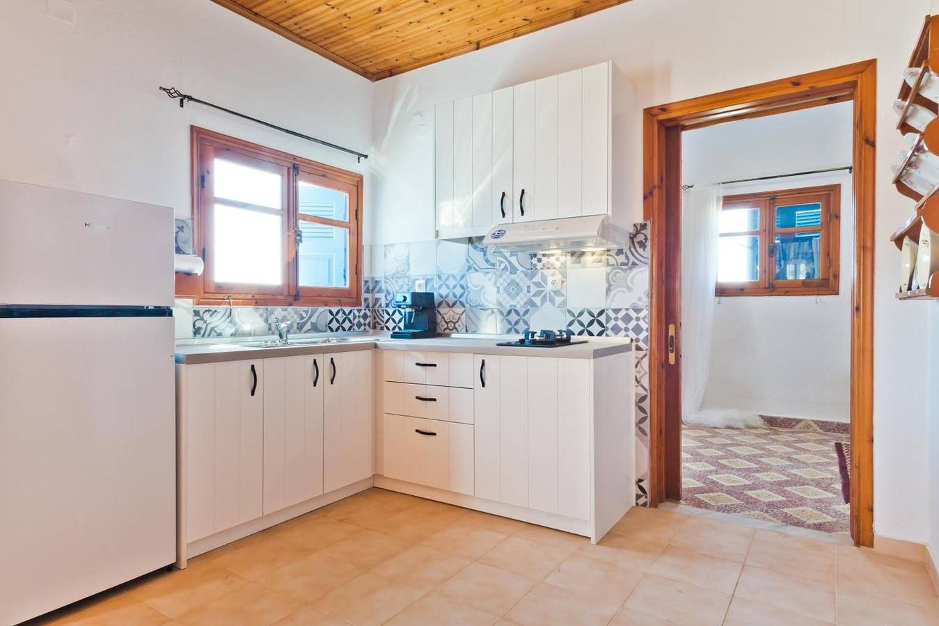 Apartment 'Kouri Traditional House' mit Meerblick, privater Terrasse & Wlan in Karpathos