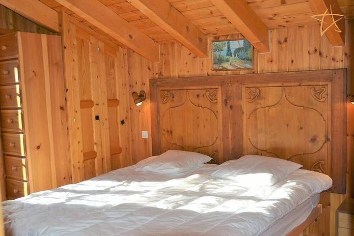 Gîte pour 10 personnes, avec balcon dans Saint Luc - 4