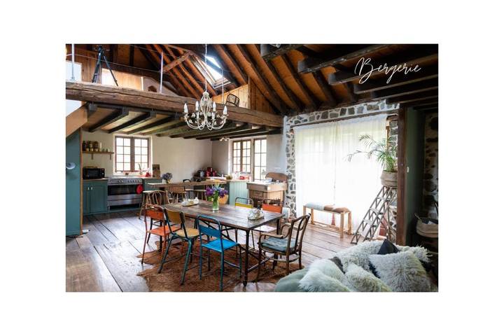 Location de vacances pour 4 personnes, avec piscine ainsi que jardin et vue à Arudy - 3