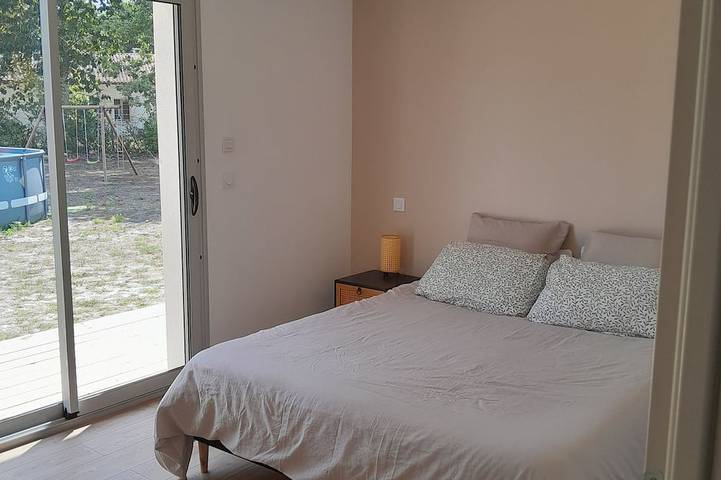 Location de vacances pour 8 personnes, avec jardin et piscine, animaux acceptés à Lesperon - 4