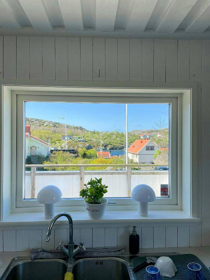 Four-Bedroom Holiday Home in Rönnäng, Norra Västkusten