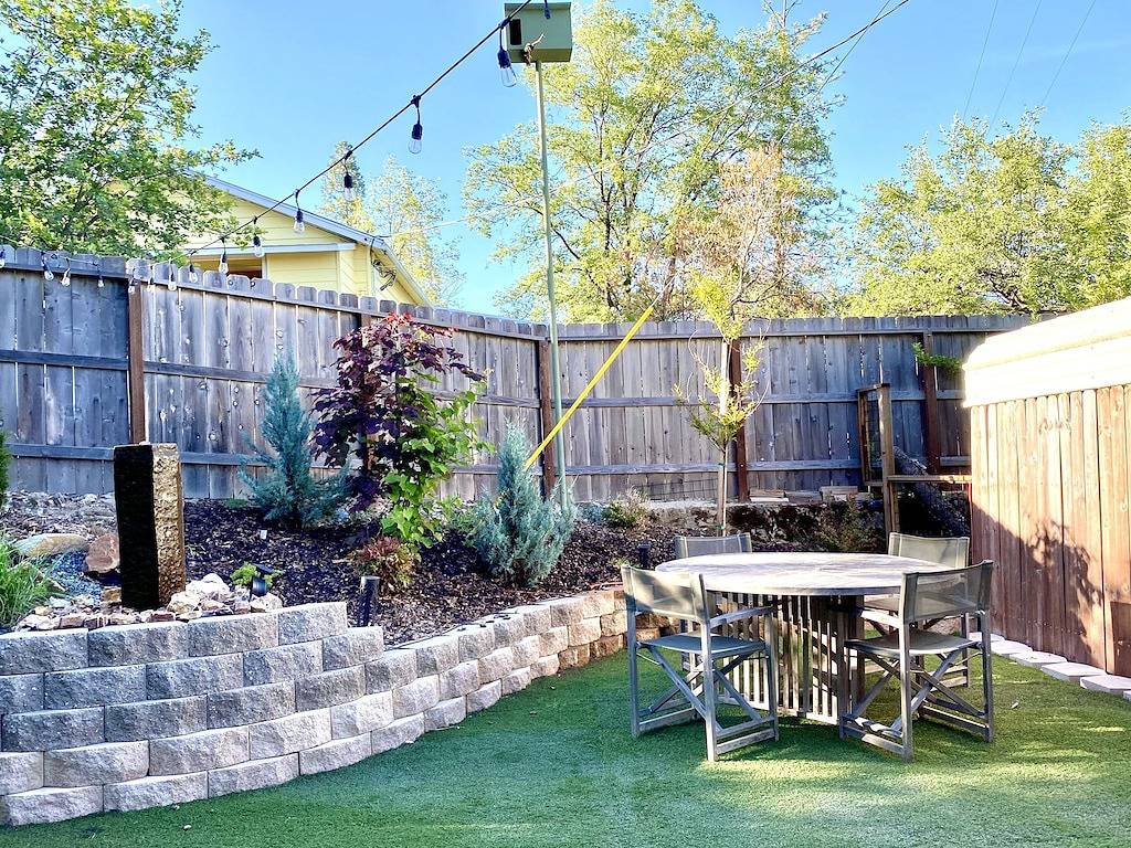 Bass Lake Escape-Near the Shore • Explore Yosemite • Close to the Pines Village in Bass Lake