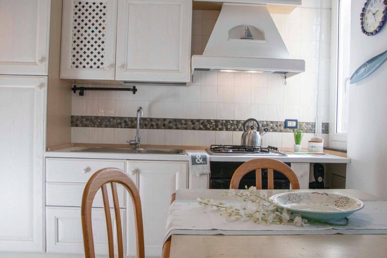 Appartement entier, Blue Marine - Trilocale con Smart Tv, Wifi Gratuito, Aria Condizionata, ideale per Famiglie in Selva (Savone), Commune de Finale Ligure