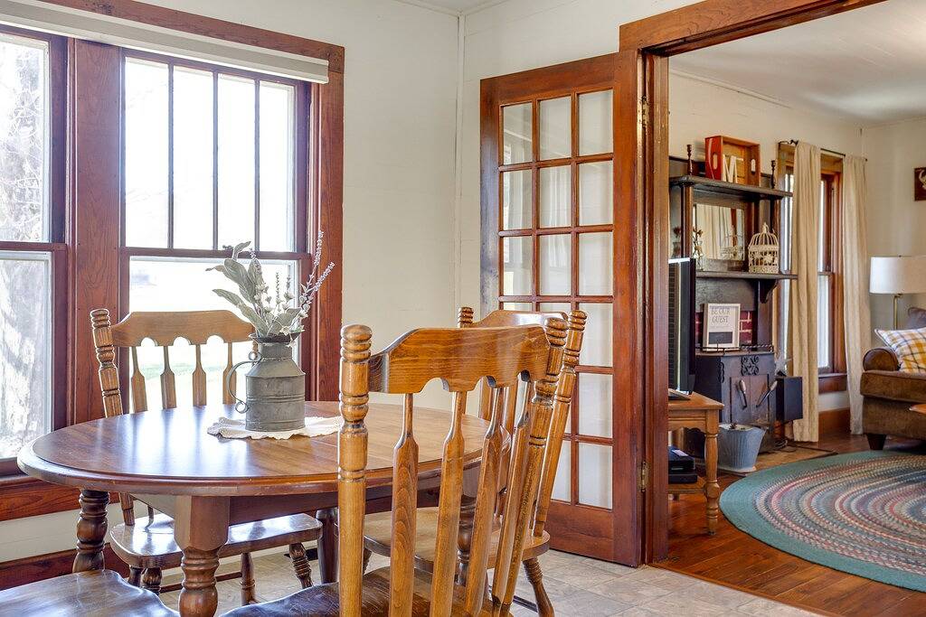 Bezauberndes Bauernhaus aus den 1930er Jahren zwischen Boone und West Jefferson, Nc !!! in Blue Ridge Parkway, Ashe County