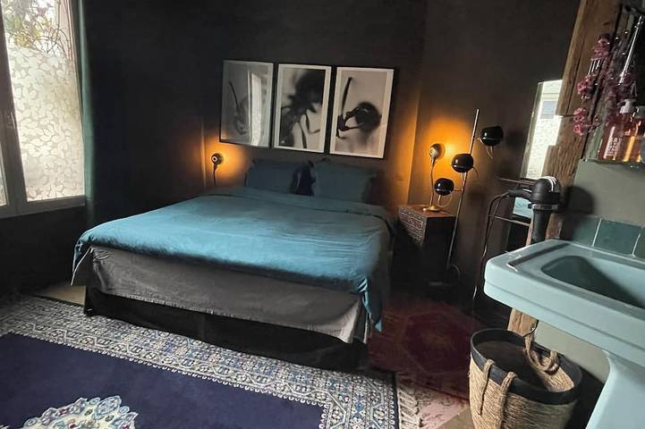Charming, Air-Conditioned House With Rooftop, Paris, Canal St. Martin in 10th Arrondissement, Paris