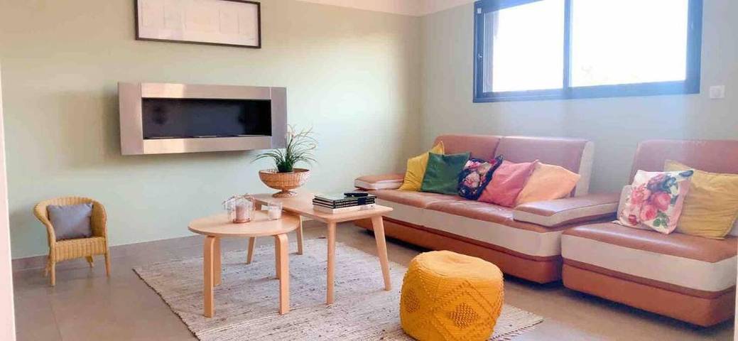Location de vacances pour 6 personnes, avec jardin ainsi que piscine et jacuzzi à Port-Saint-Louis-du-Rhône - 2