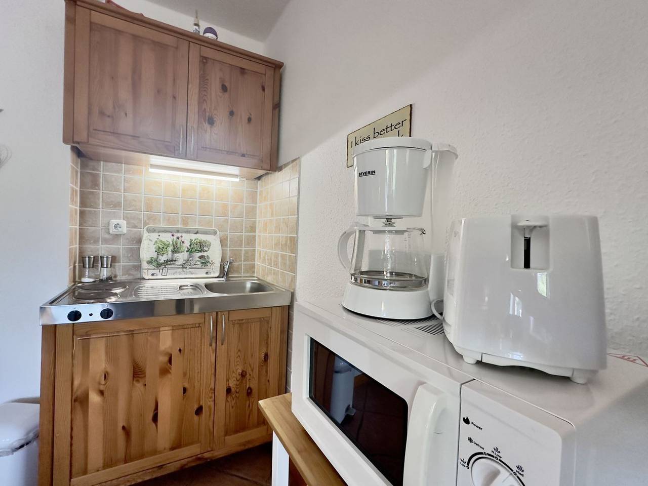 Ganze Wohnung, Wunderschönes Apartment Groot Kostall: 25qm Garten-Terrasse für 2 Personen in Altharlingersiel, Landkreis Wittmund