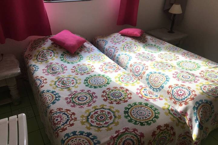 Ferienwohnung für 4 Personen, mit Terrasse und Garten in Porquerolles - 4