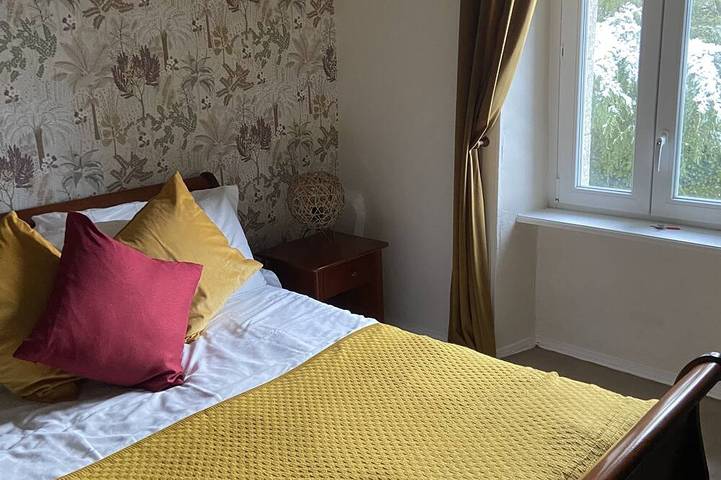 Gîte pour 5 personnes, avec jardin à Plouguenast - 2