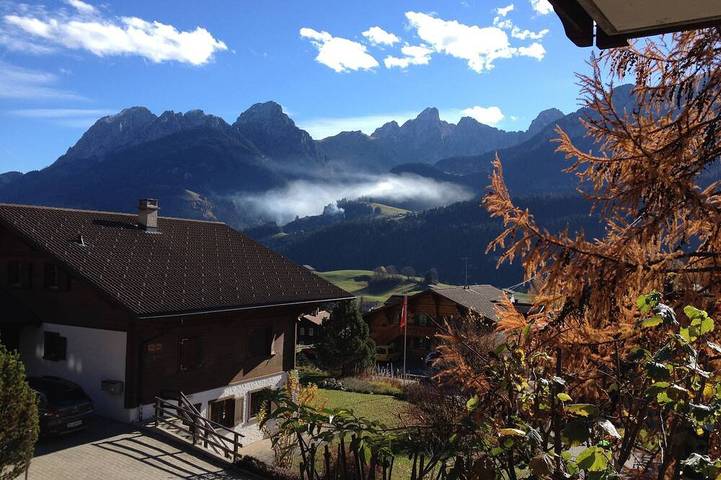 Gîte pour 2 personnes, avec jardin et terrasse en Suisse
