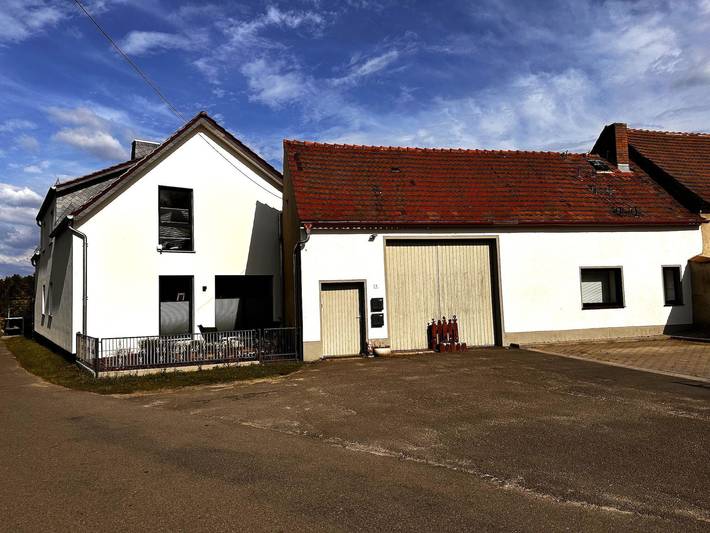 Ferienwohnung für 7 Personen, mit Terrasse und Garten in Hoyerswerda