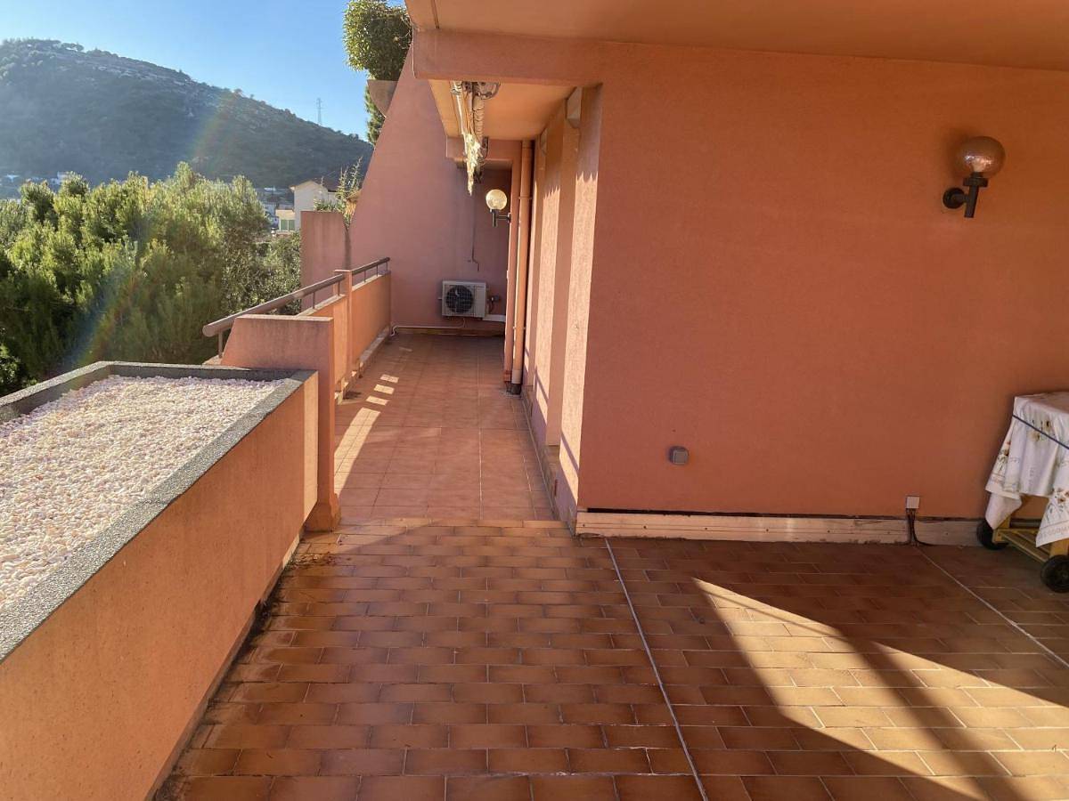 Appartement entier, Tres beau 2 p vue mer terrasse in La Turbie, Côte méditerranéenne (France)