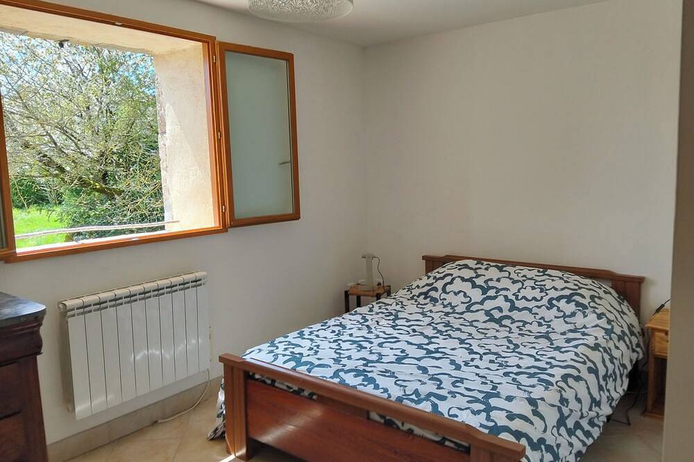 Grand gite familial dans maison Caussenarde in Sainte-Eulalie-de-Cernon, Parc naturel régional des Grands Causses