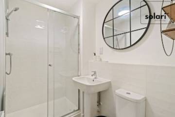 Apartment for 4 People in Peterborough, East of England, Photo 2