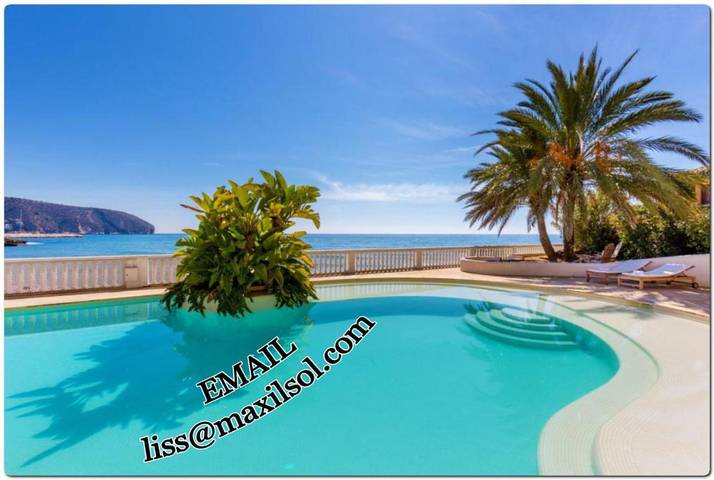 Ferienhaus für 8 Personen, mit Balkon und Terrasse sowie Garten und Pool in Moraira - 2