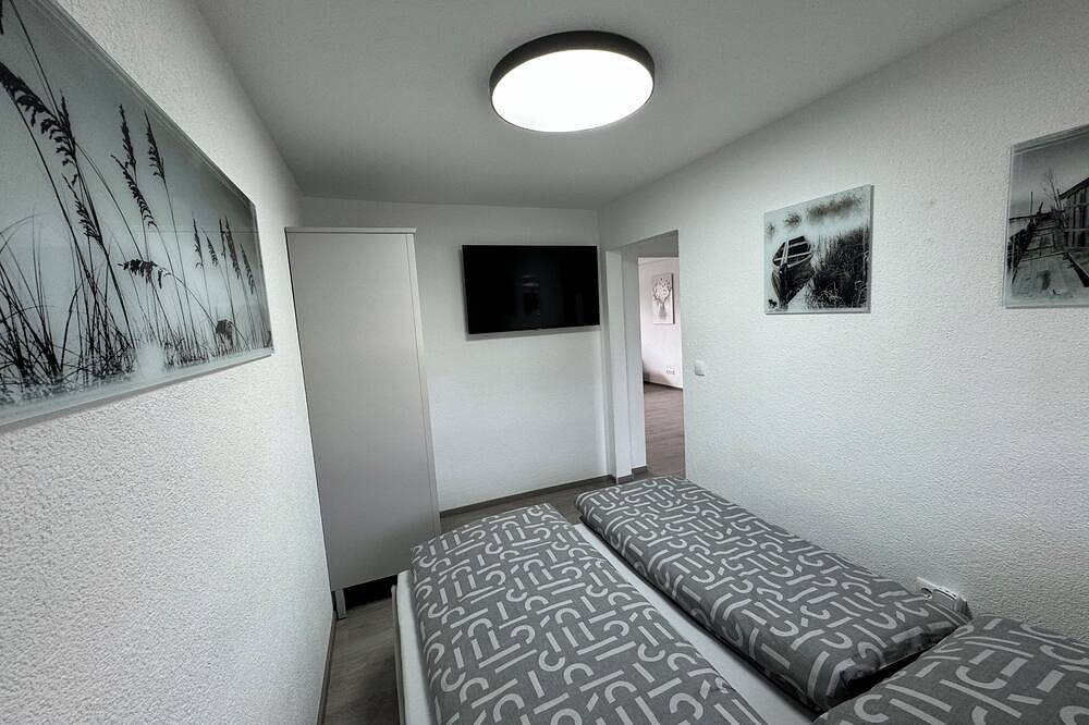 Ganze Wohnung, Wunderschöne Ferienwohnung 1 im Herzen des Spessarts in Schollbrunn, Mainviereck