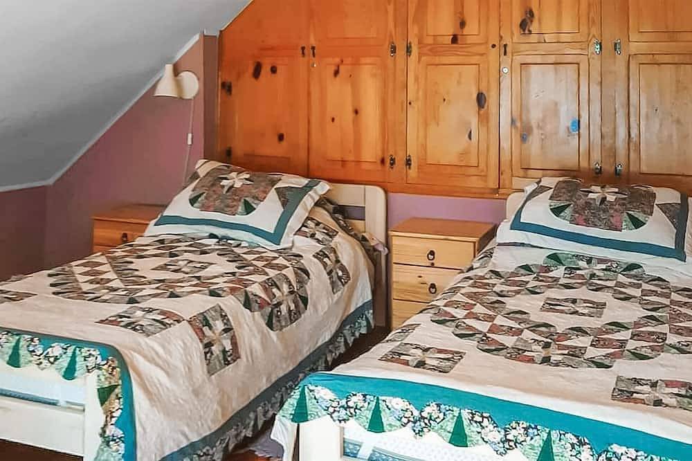 Wunderschönes Haus in Karsin mit Sauna in Bąk, Tucheler Heide