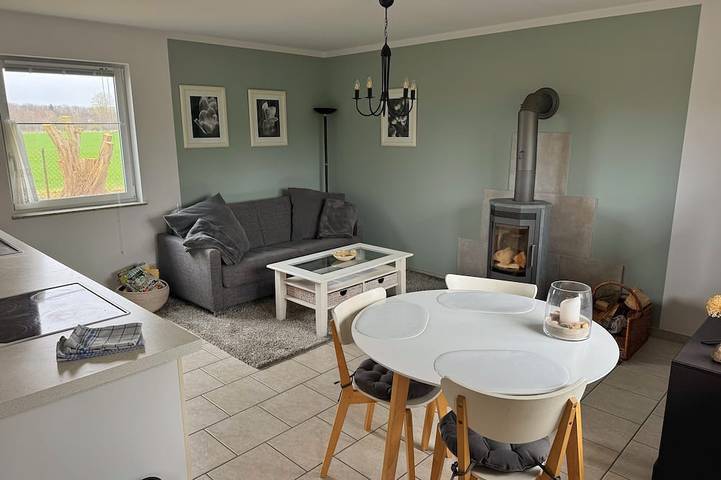 Bungalow für 3 Personen, mit Garten und Terrasse