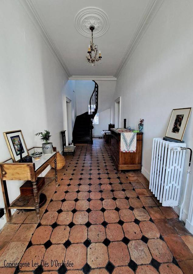 Location de vacances pour 8 personnes, avec jardin à Allonnes - 3