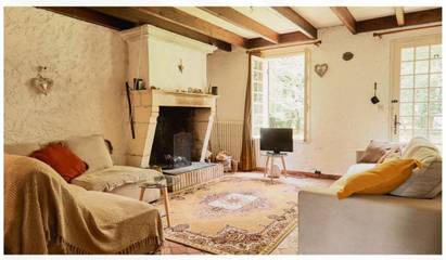 Gîte pour 8 personnes, avec jardin et piscine à Eygurande-et-Gardedeuil