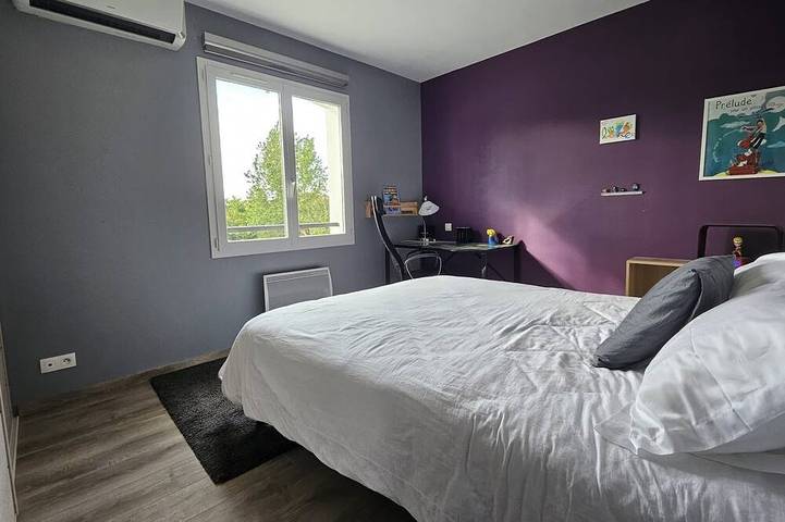 Villa with pool in Toulouse - 5 bedrooms, garden, 10 travellers in Cugnaux, Toulouse region
