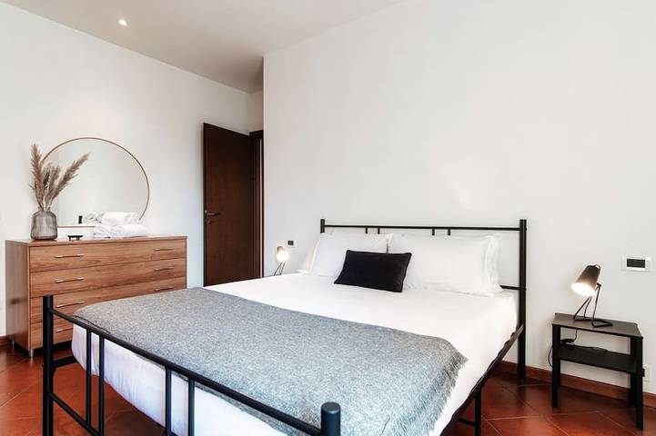 Ganze Wohnung, Wohnung neben der Riva in Cernobbio (La Casa di Nice) in Holmes Lido (Cernobbio), Cernobbio