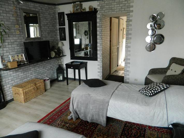 Chambre d’hôte pour 2 personnes, avec terrasse ainsi que jardin et piscine dans les Deux-Sèvres - 3