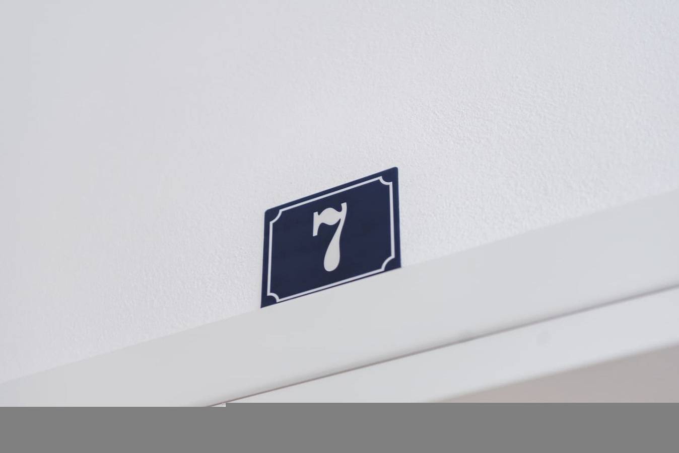 Ganze Wohnung, Ferienwohnung für 4 Personen mit Balkon in Golem, Albanien