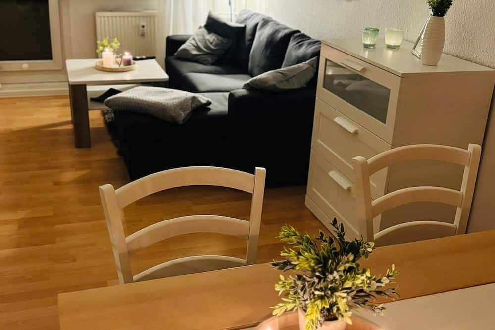 Ganze Wohnung, Schöne Ferienwohnung über den Dächern von Plauen in Plauen, Chemnitz und Umgebung