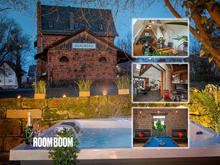Ferienhaus für 16 Personen, mit Garten und Sauna sowie Whirlpool, kinderfreundlich in Wetterau