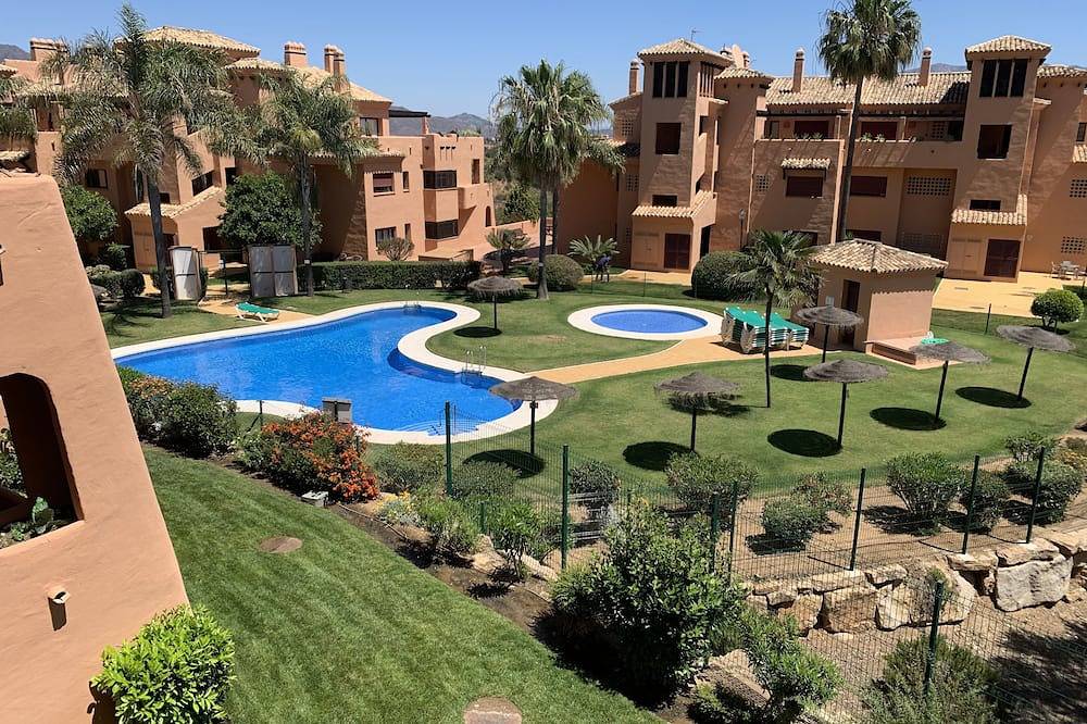 Apartamento entero, El Soto de Marbella P17 Phase 2b First Floor, Free On-Site Facilities. in Ojén, Sierra de las Nieves