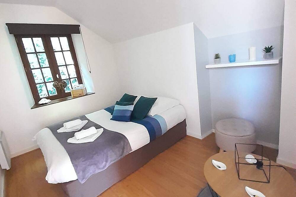 Entire apartment, Vue sur le port de Dinan in Dinan, Dinan region