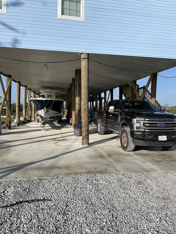 New 3 bedroom 3 full bath house with a boat slip in Plaquemines Parish