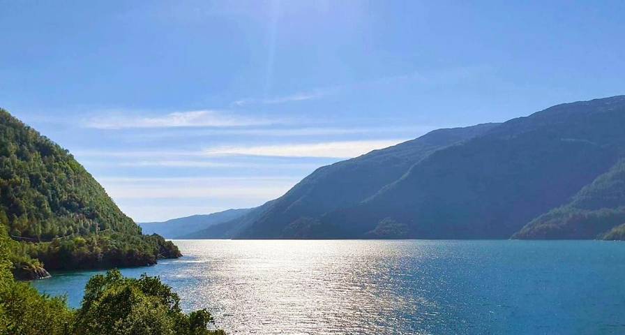 Lodge für 5 Personen, mit Garten und Ausblick in Etne - 3