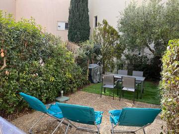 Gîte pour 2 personnes, avec jardin dans Plage de Portissol