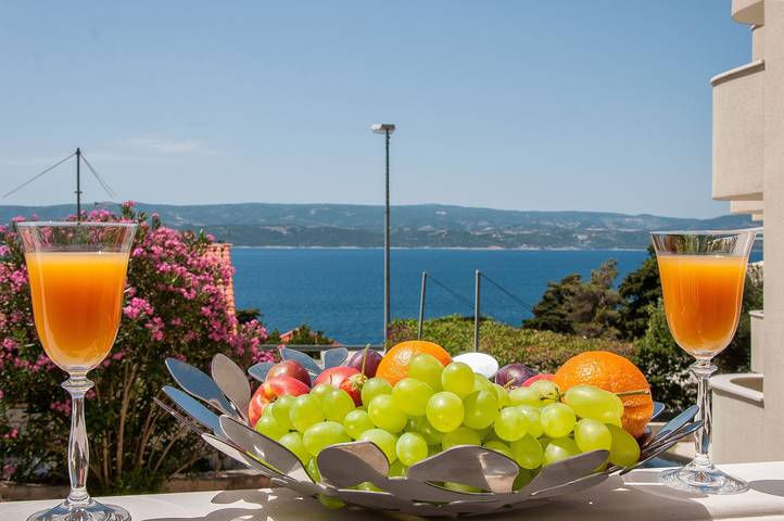 Apartament wakacyjny dla 8 osób, z widok na ocean i balkon w Stanici