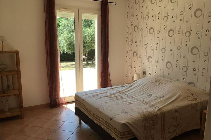 Villa pour 10 personnes, avec Terrasse et Jardin à Carcassonne - 2