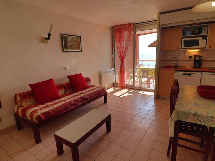 Gîte pour 4 personnes, avec piscine et terrasse dans Plage Lazaret - 4