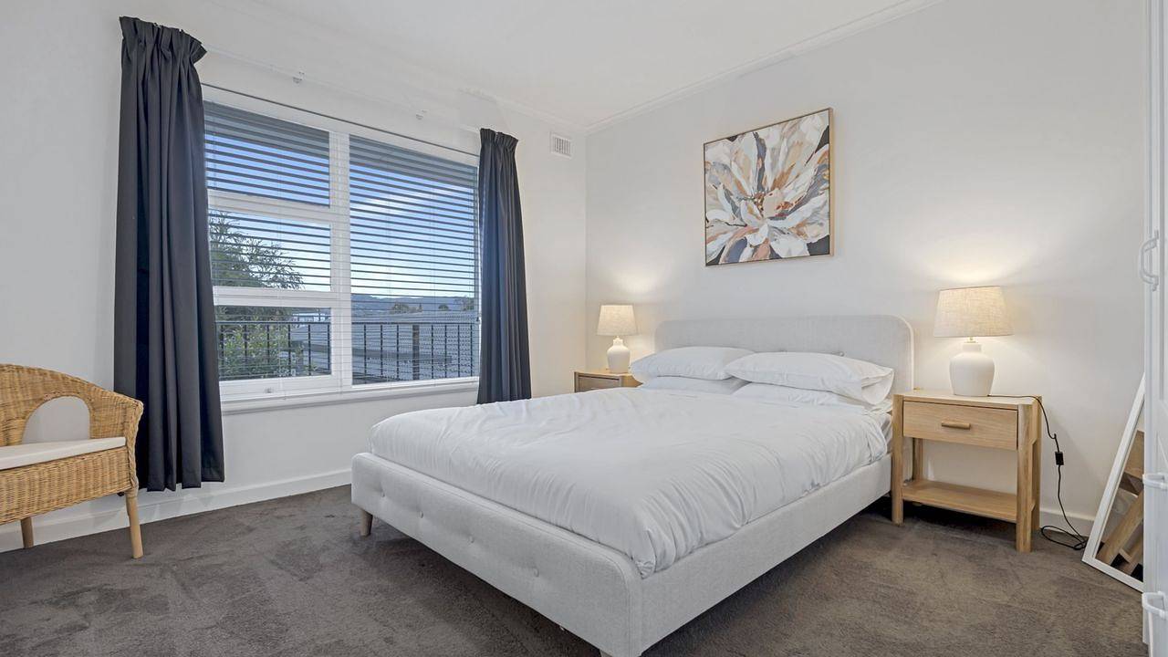 Entire holiday apartment, Ferienwohnung für 6 Personen (2 m²) in Campbelltown in Adelaide, South Australia