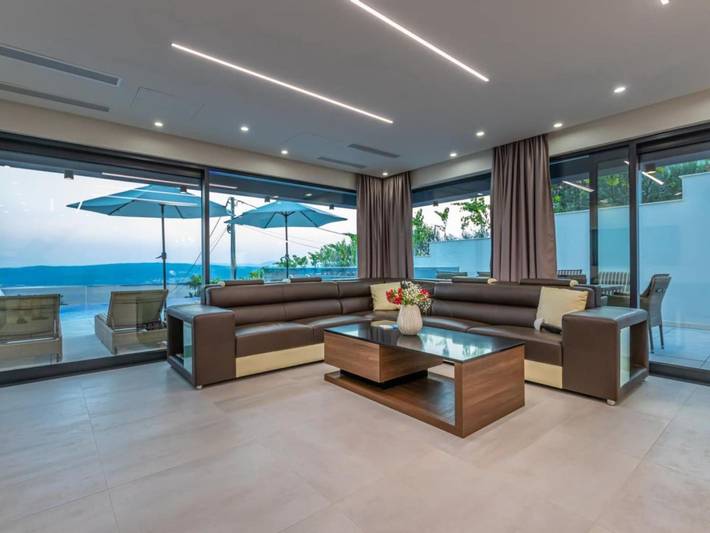 Villa für 8 Personen, mit Balkon und Sauna in Crikvenica