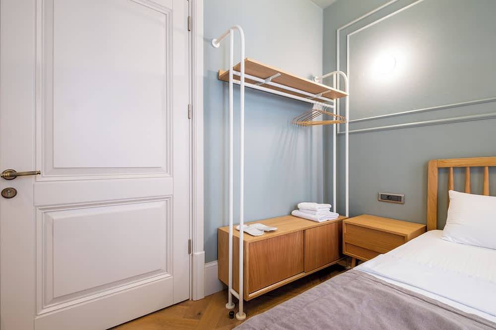 Entire apartment, Stylish New Residence  in Galata in Beyoğlu, Istanbul