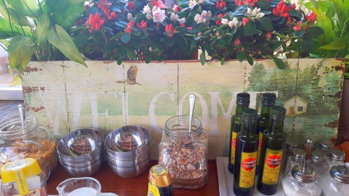 Welcome Inn Nerja guest house Luxury Bed & Breakfast in Urbanización Ladera del Mar, Nerja