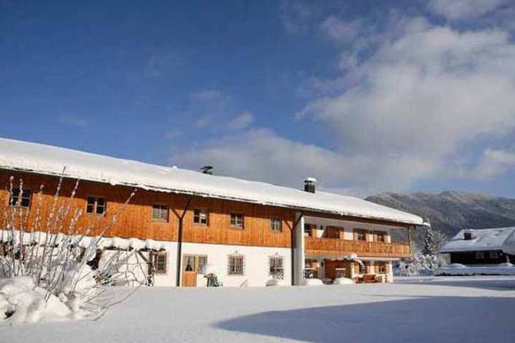 Ganze Wohnung, FeWo 2 - Ferienwohnungen Lohbinder (Fam. Holzer) in Rottach-Egern, Spitzingsee