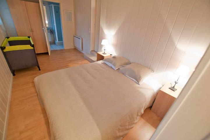 Gîte pour 7 personnes, avec terrasse dans Plage du Passous - 2