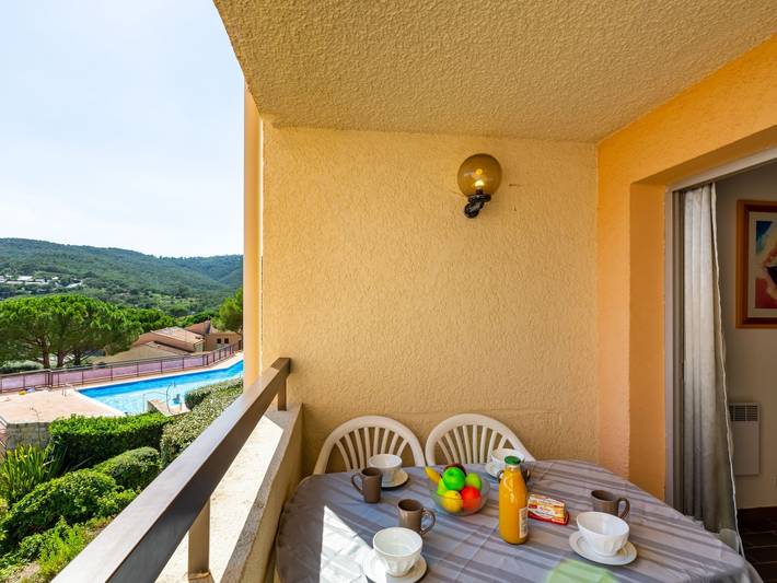 Vakantiewoning voor 4 personen, with kinderzwembad and tuin as well as terras, met huisdier in Les Issambres