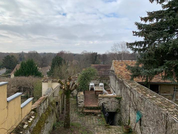 Location de vacances pour 5 personnes, avec terrasse ainsi que vue et jardin, animaux acceptés à Rochefort-en-Yvelines - 3