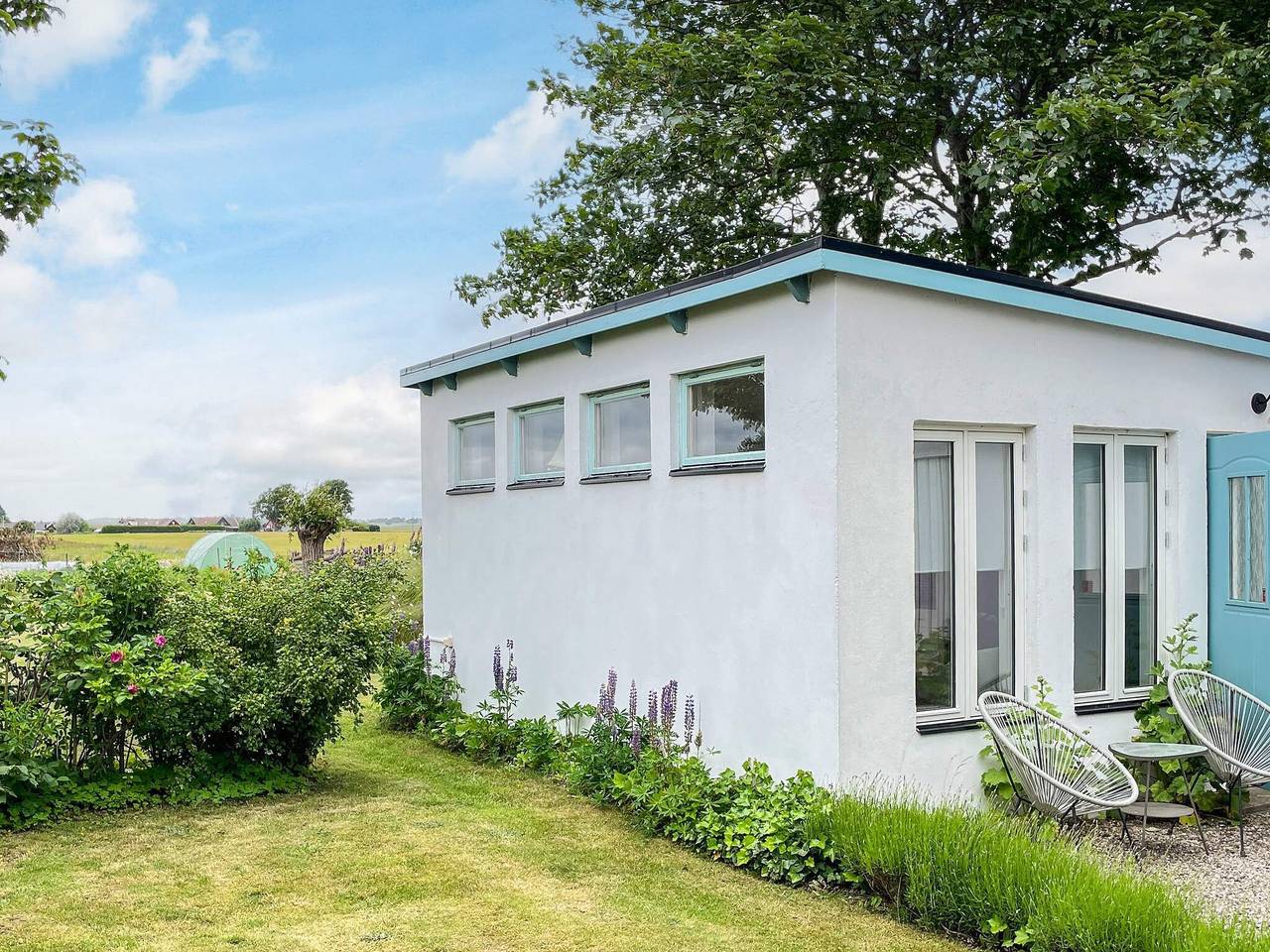 Lanthus nära Skånekusten in Österlen