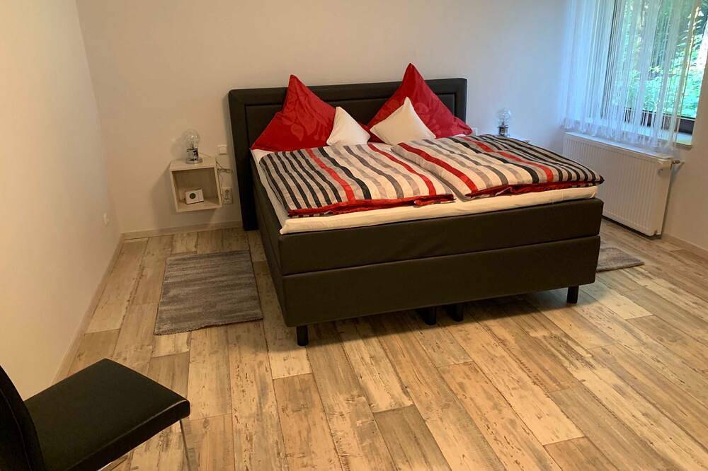 Ganze Wohnung, Elbe Ferienwohnung Glückstadt Reimer Ahsbahs - Elbe Ferienwohnung in Glückstadt, Kreis Steinburg