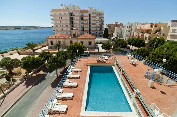 Vakantieappartement voor 2 personen, met zwembad en terras a Sant Antoni de Portmany