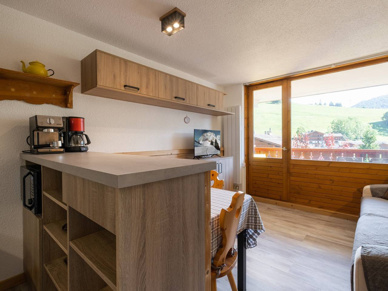 Estudio entero, Estudio cerca de pistas y comercios con garaje in La Clusaz, Región de Annecy